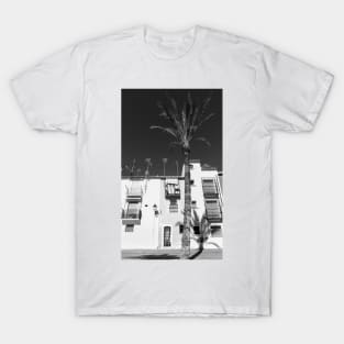 Black and image of typical Mediterranean apartments with tall palm T-Shirt